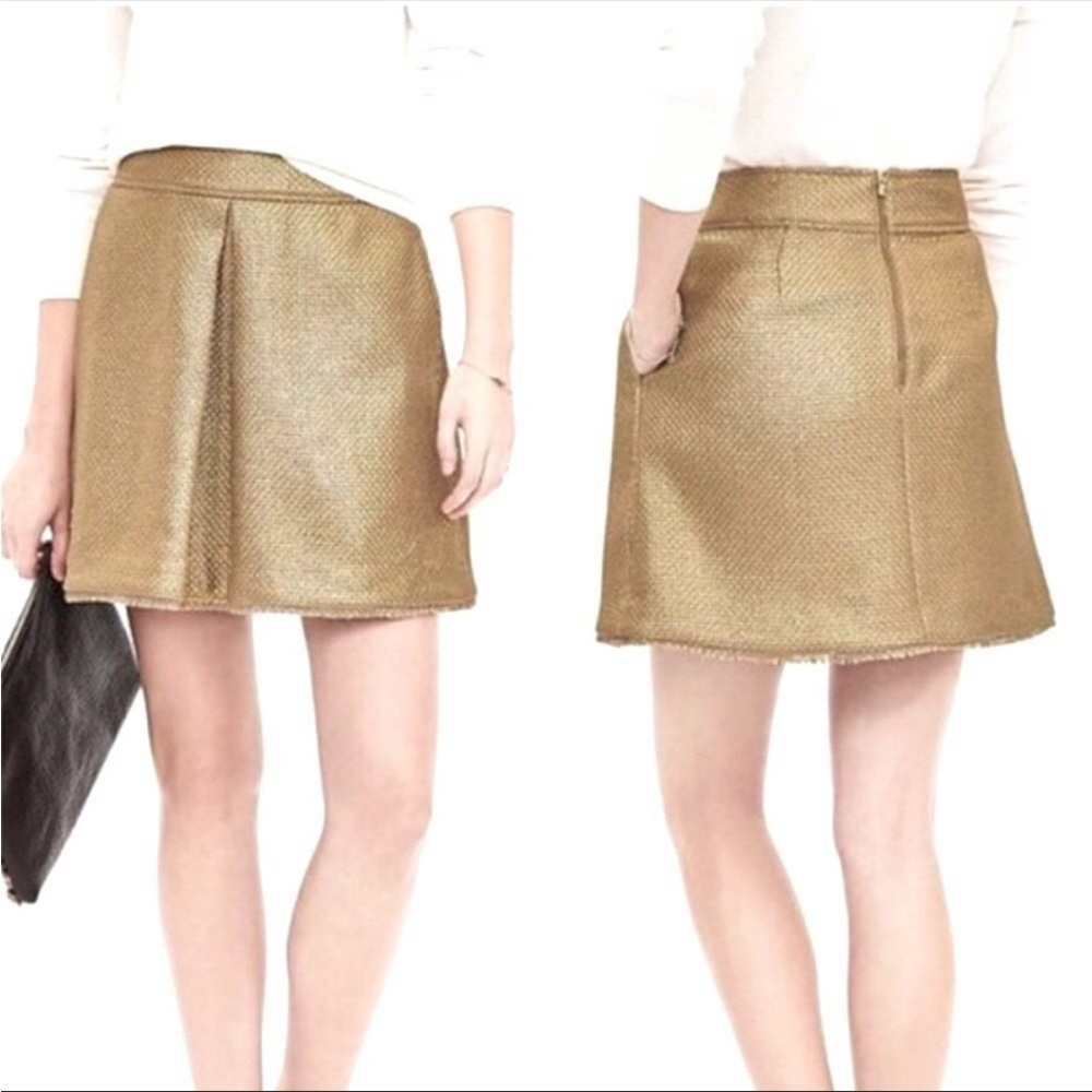 Banana Republic Gold Tweed skirt size 4p